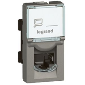 Legrand Outlet CAT 6 - UTP  - RJ 45 socket Arteor